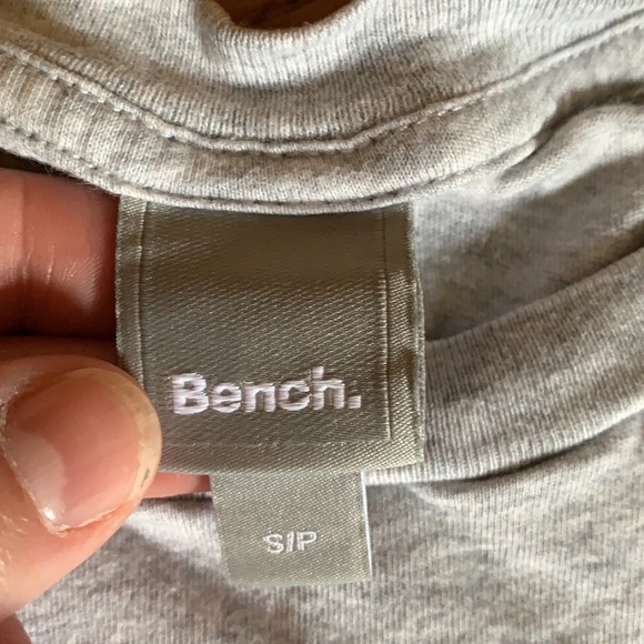 Bench Tee-Shirt - Picture 2 of 4